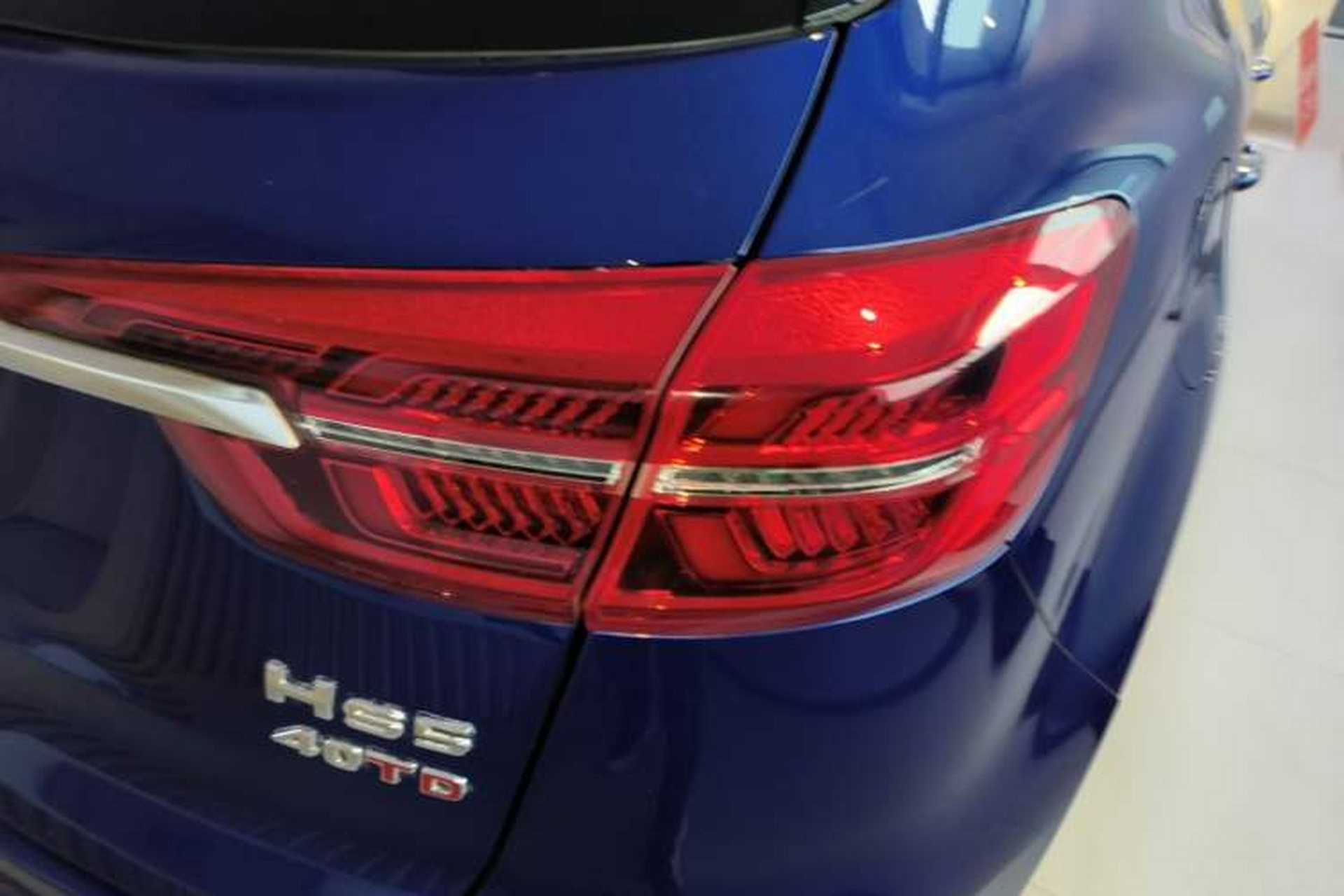 Used Hongqi HS5 2022 Facelifted Version 2.0T Smart Connect Flagship All-Wheel-Drive Edition Exterior 3