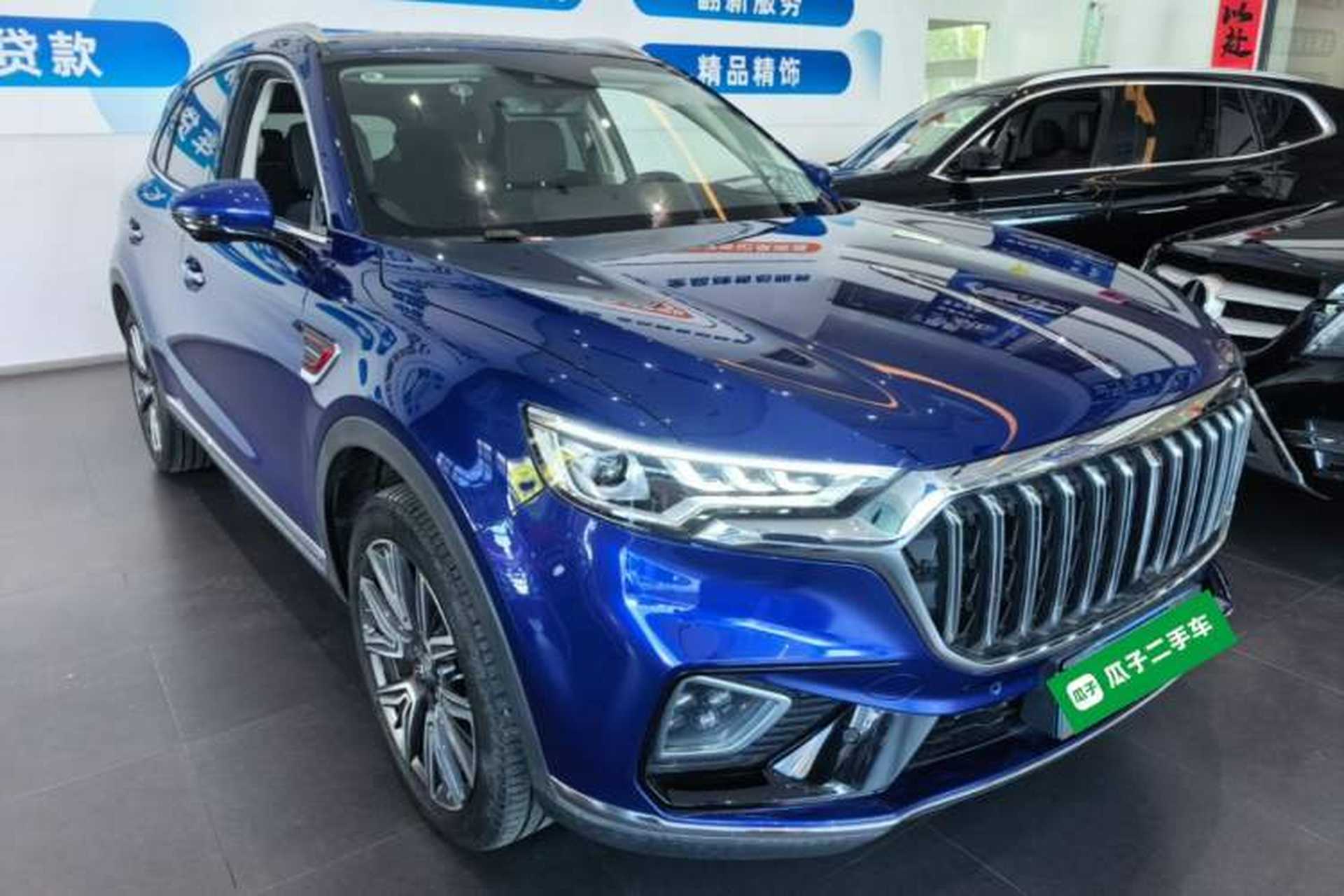 Used Hongqi HS5 2022 Facelifted Version 2.0T Smart Connect Flagship All-Wheel-Drive Edition Front Right 45 Deg