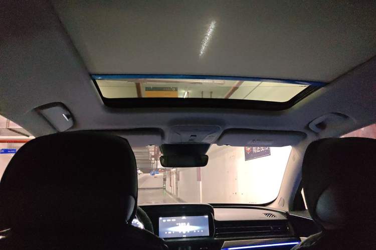 Used Hongqi HS5 2022 2.0T Smart Connect Flagship Edition Headliner