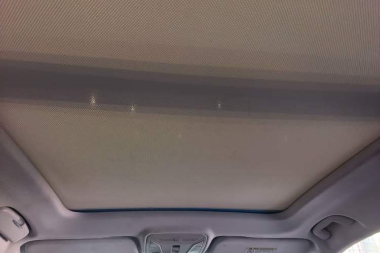 Used Hongqi HS5 2022 Facelifted Version 2.0T Smart Connect Flagship All-Wheel-Drive Edition Headliner