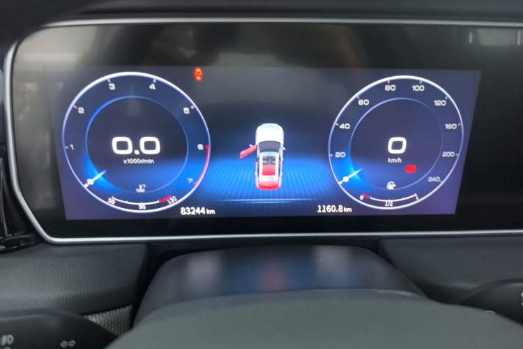 Used Hongqi HS5 2022 Revised Version 2.0T Smart Connect Flagship Edition Instrument Cluster