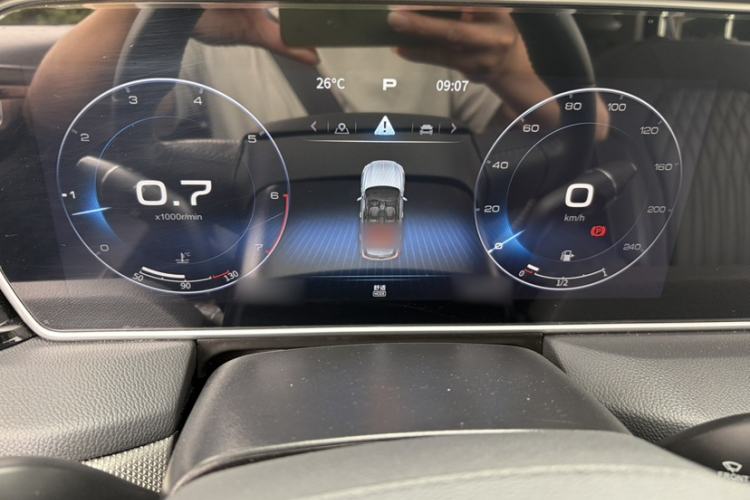 Used Hongqi HS5 2022 Revised Version 2.0T Smart Connect Flagship Edition Instrument Cluster