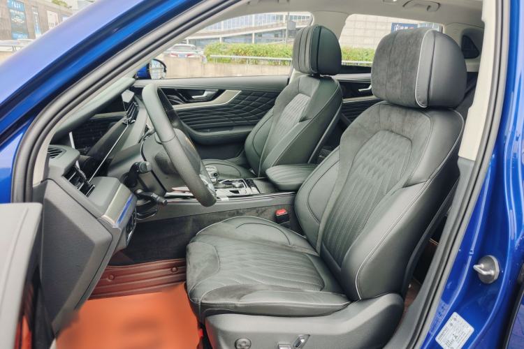Used Hongqi HS5 2022 Facelifted Version 2.0T Smart Connect Flagship All-Wheel-Drive Edition Interior 1
