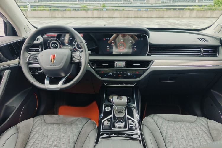 Used Hongqi HS5 2022 Facelifted Version 2.0T Smart Connect Flagship All-Wheel-Drive Edition Interior 2