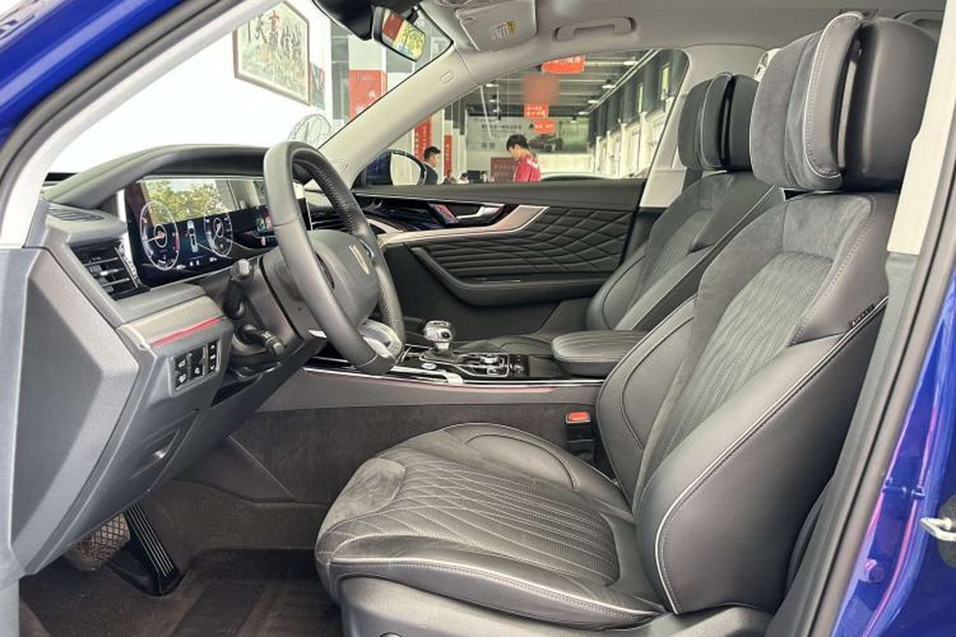 Used Hongqi HS5 2022 Revised Version 2.0T Smart Connect Flagship Edition Interior 3