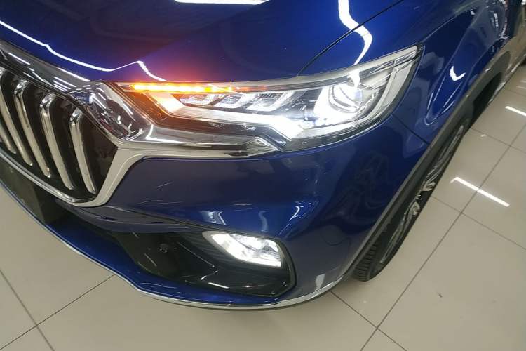 Used Hongqi HS5 2022 2.0T Smart Connect Flagship All-Wheel-Drive Version Left Front Headlight