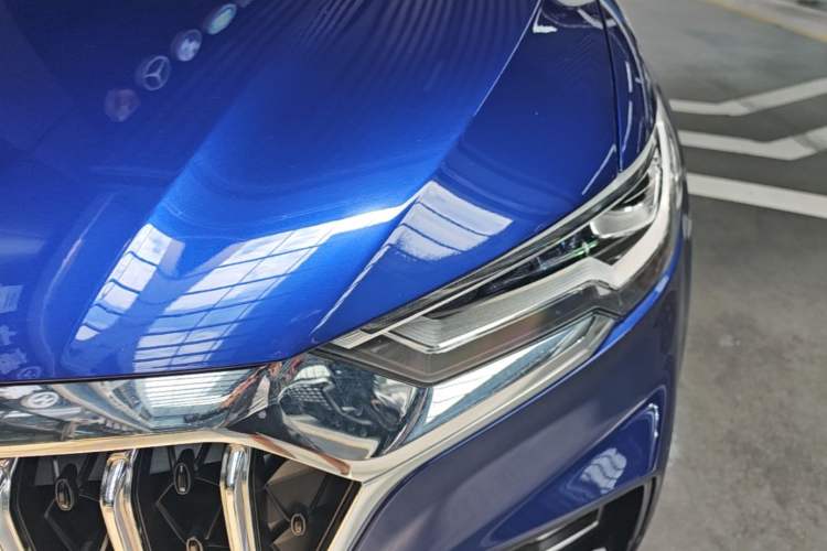 Used Hongqi HS5 2022 Facelifted Version 2.0T Smart Connect Flagship All-Wheel-Drive Edition Left Front Headlight