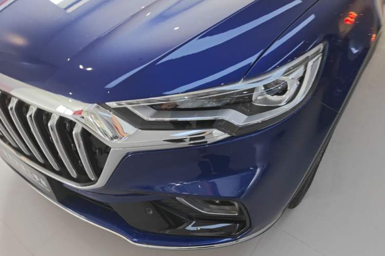 Used Hongqi HS5 2022 Facelifted Version 2.0T Smart Connect Flagship All-Wheel-Drive Edition Left Front Headlight