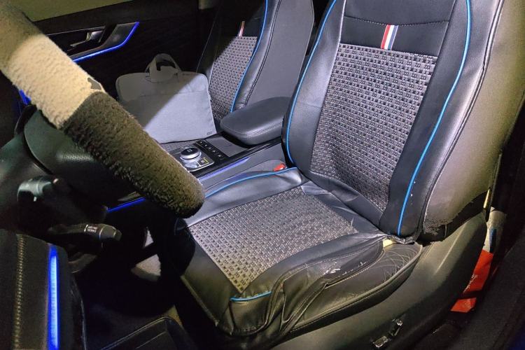 Used Hongqi HS5 2022 2.0T Smart Connect Flagship Edition Left Front Seat