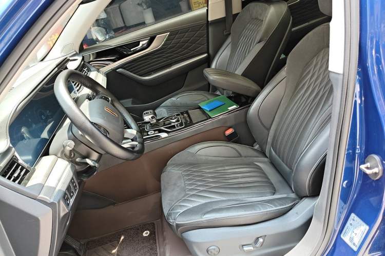 Used Hongqi HS5 2022 Facelifted Version 2.0T Smart Connect Flagship All-Wheel-Drive Edition Left Front Seat