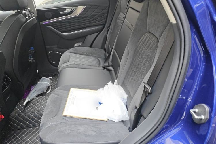 Used Hongqi HS5 2022 Revised Version 2.0T Smart Connect Flagship Edition Left Rear Seat