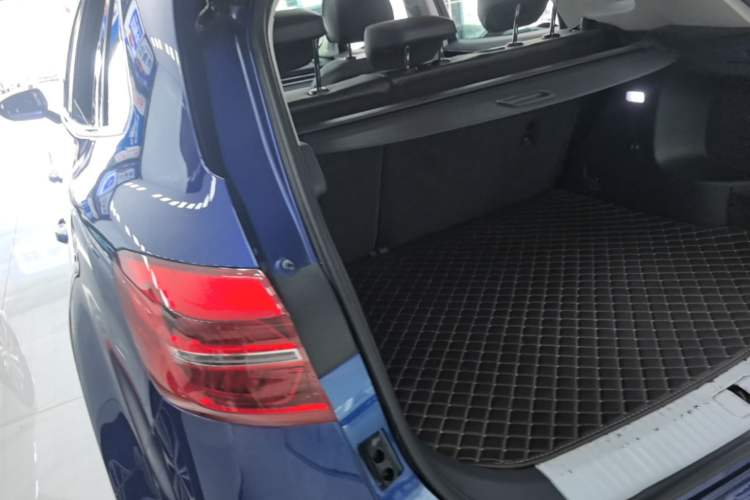 Used Hongqi HS5 2022 Revised Version 2.0T Smart Connect Flagship Edition Rear Left 45 Deg