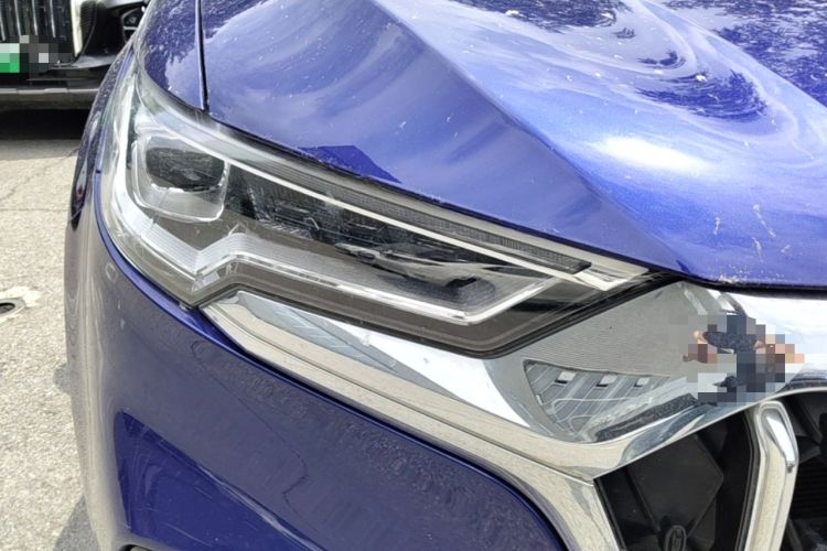 Used Hongqi HS5 2022 Facelifted Version 2.0T Smart Connect Flagship All-Wheel-Drive Edition Right Front Headlight