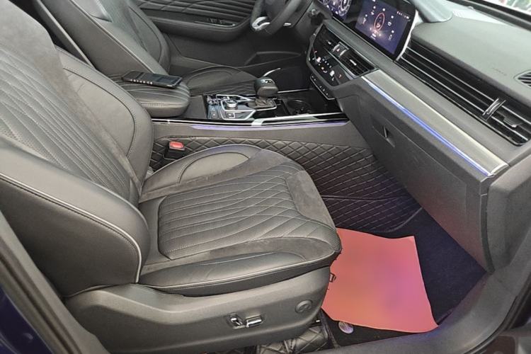 Used Hongqi HS5 2022 Revised Version 2.0T Smart Connect Flagship Edition Right Front Seat
