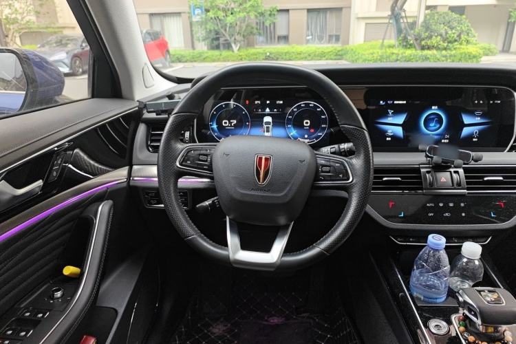 Used Hongqi HS5 2022 Revised Version 2.0T Smart Connect Flagship Edition Steering Wheel