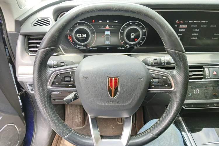 Used Hongqi HS5 2022 Facelifted Version 2.0T Smart Connect Flagship All-Wheel-Drive Edition Steering Wheel