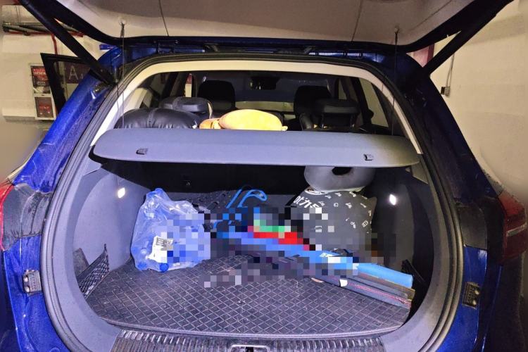 Used Hongqi HS5 2022 2.0T Smart Connect Flagship Edition Trunk