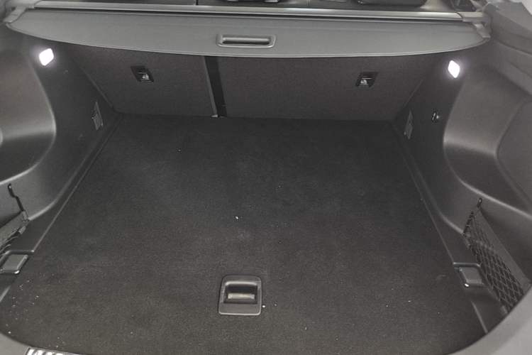 Used Hongqi HS5 2022 Revised Version 2.0T Smart Connect Flagship Edition Trunk