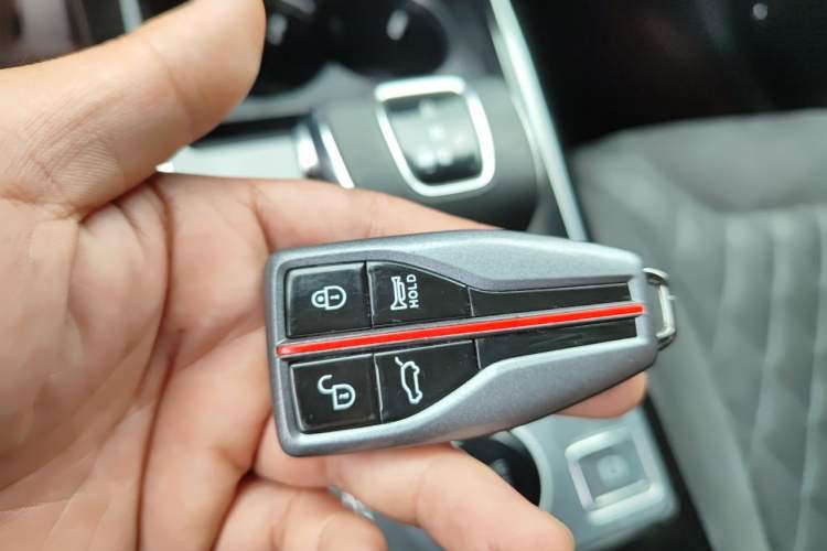 Used Hongqi HS5 2022 2.0T Smart Connect Flagship Edition Vehicle Key