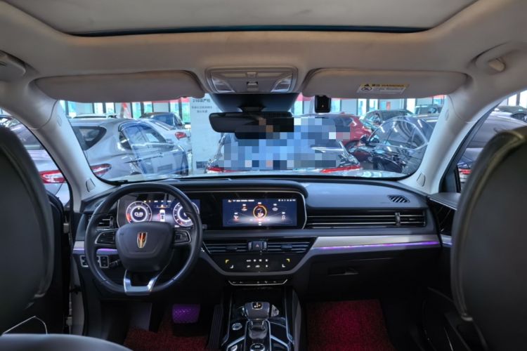 Used Hongqi HS5 2022 Facelifted Version 2.0T Smart Connect Flagship All-Wheel-Drive Edition Center Console