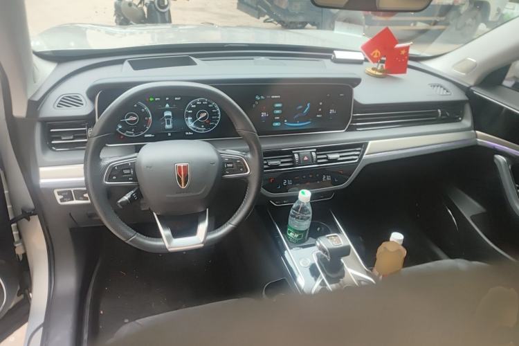 Used Hongqi HS5 2022 2.0T Smart Connect Flagship Enjoyment Purchase Edition Center Console