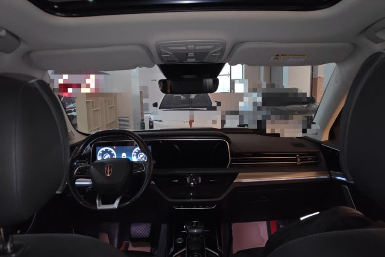 Used Hongqi HS5 2022 Facelifted Version 2.0T Smart Connect Flagship All-Wheel-Drive Edition Center Console