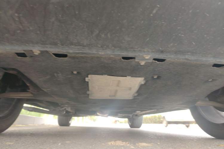 Used Hongqi HS5 2022 2.0T Smart Connect Flagship All-Wheel-Drive Version Chassis Front