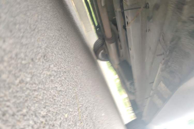 Used Hongqi HS5 2022 2.0T Smart Connect Flagship All-Wheel-Drive Version Chassis Front Left