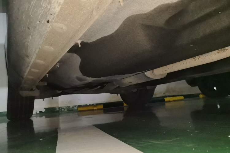 Used Hongqi HS5 2022 2.0T Smart Connect Flagship Edition Chassis Front Right