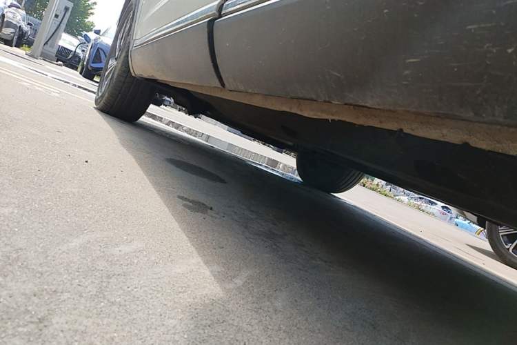 Used Hongqi HS5 2022 2.0T Smart Connect Flagship Edition Chassis Rear Left
