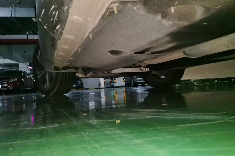 Used Hongqi HS5 2022 2.0T Smart Connect Flagship Edition Chassis Rear Left