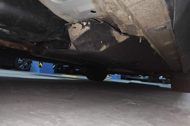 Used Hongqi HS5 2022 2.0T Smart Connect Flagship All-Wheel Drive LeGou Edition Chassis Rear Right