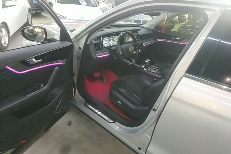 Used Hongqi HS5 2022 Facelifted Version 2.0T Smart Connect Flagship All-Wheel-Drive Edition Driver Seat
