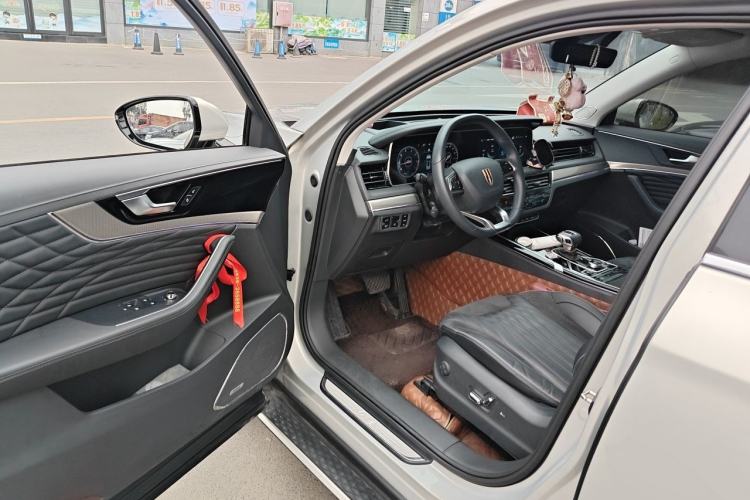 Used Hongqi HS5 2022 Revised Version 2.0T Smart Connect Flagship Edition Driver Seat