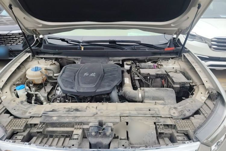 Used Hongqi HS5 2022 Revised Version 2.0T Smart Connect Flagship Edition Engine Bay
