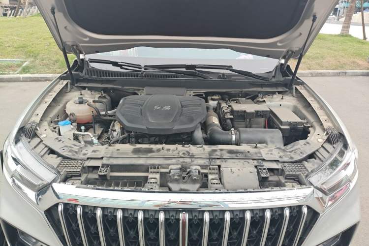 Used Hongqi HS5 2022 Revised Version 2.0T Smart Connect Flagship Edition Engine Bay
