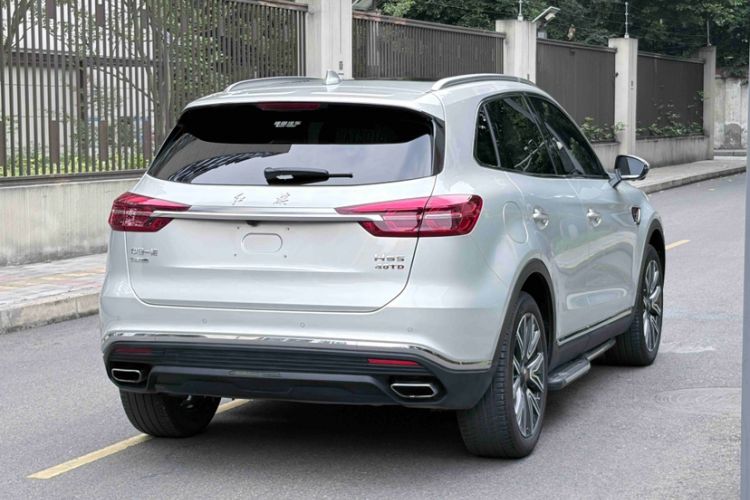 Used Hongqi HS5 2022 Facelifted Version 2.0T Smart Connect Flagship All-Wheel-Drive Edition Exterior 6