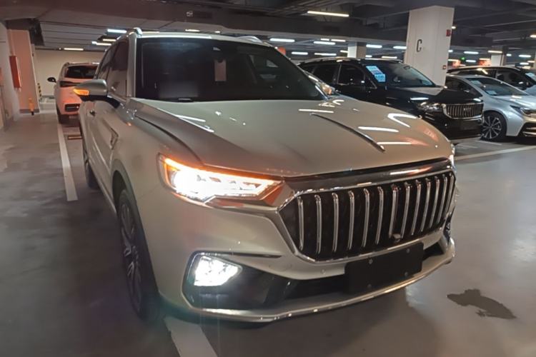 Used Hongqi HS5 2022 Facelifted Version 2.0T Smart Connect Flagship All-Wheel-Drive Edition Front Right 45 Deg
