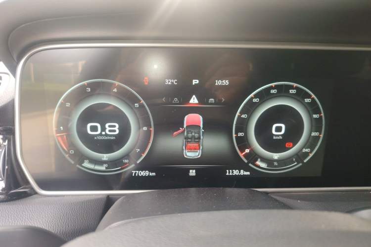 Used Hongqi HS5 2022 2.0T Smart Connect Flagship All-Wheel-Drive Version Instrument Cluster