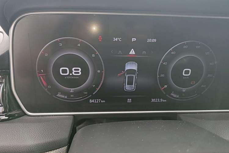 Used Hongqi HS5 2022 Revised Version 2.0T Smart Connect Flagship Edition Instrument Cluster