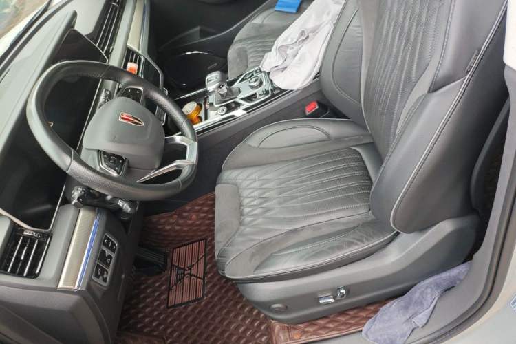 Used Hongqi HS5 2022 2.0T Smart Connect Flagship Enjoyment Purchase Edition Left Front Seat