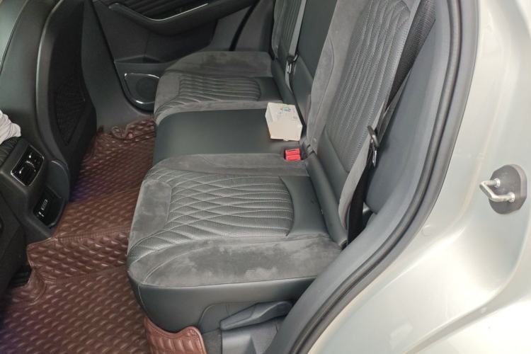 Used Hongqi HS5 2022 2.0T Smart Connect Flagship Enjoyment Purchase Edition Left Rear Seat