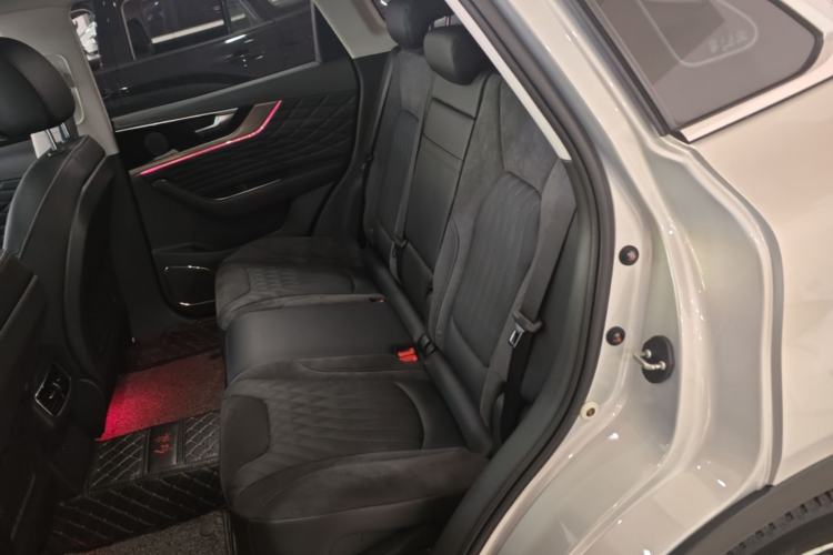 Used Hongqi HS5 2022 Revised Version 2.0T Smart Connect Flagship Edition Left Rear Seat