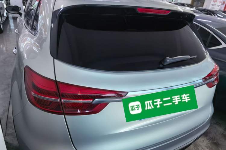 Used Hongqi HS5 2022 Facelifted Version 2.0T Smart Connect Flagship All-Wheel-Drive Edition Rear Left 45 Deg