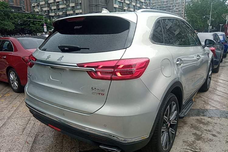 Used Hongqi HS5 2022 Facelifted Version 2.0T Smart Connect Flagship All-Wheel-Drive Edition Rear Right 45 Deg