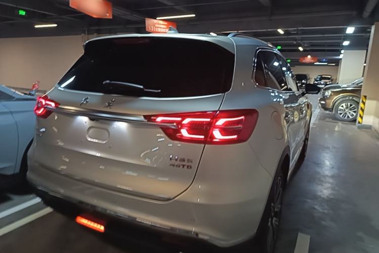 Used Hongqi HS5 2022 Facelifted Version 2.0T Smart Connect Flagship All-Wheel-Drive Edition Rear Right 45 Deg
