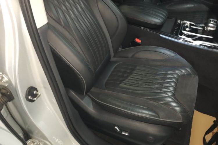 Used Hongqi HS5 2022 Revised Version 2.0T Smart Connect Flagship Edition Right Front Seat
