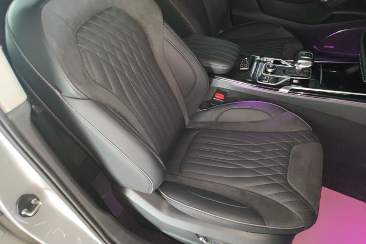 Used Hongqi HS5 2022 Revised Version 2.0T Smart Connect Flagship Edition Right Front Seat