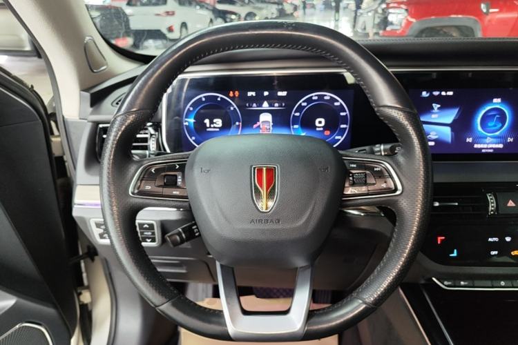 Used Hongqi HS5 2022 Revised Version 2.0T Smart Connect Flagship Edition Steering Wheel