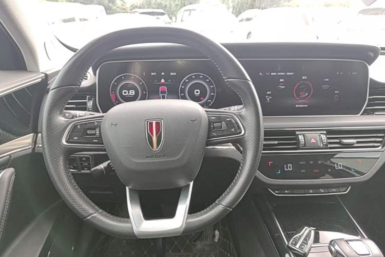 Used Hongqi HS5 2022 Revised Version 2.0T Smart Connect Flagship Edition Steering Wheel